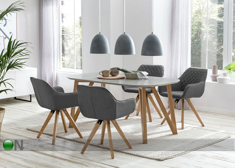 Tuolit 2 kpl kuvasuurennos