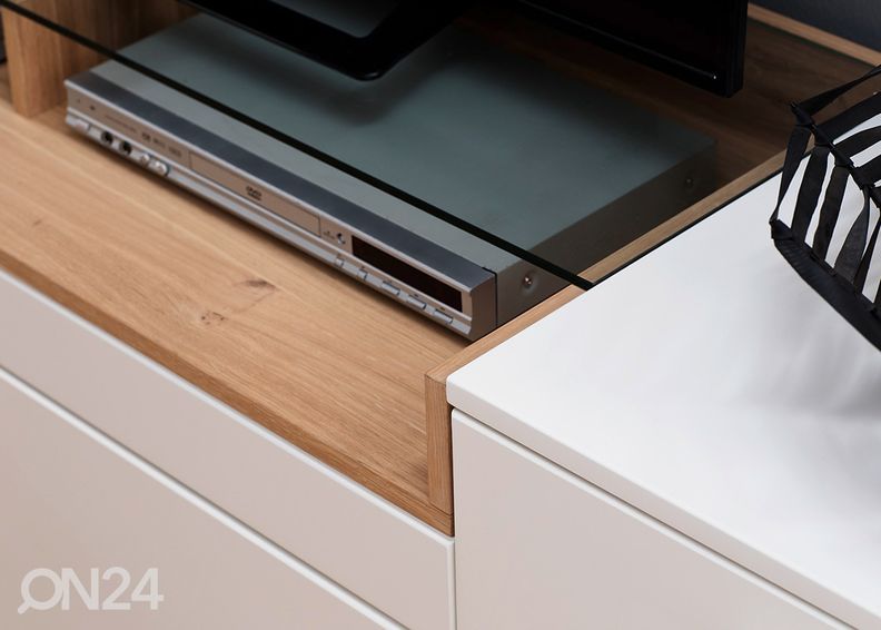 TV-taso Cesina kuvasuurennos