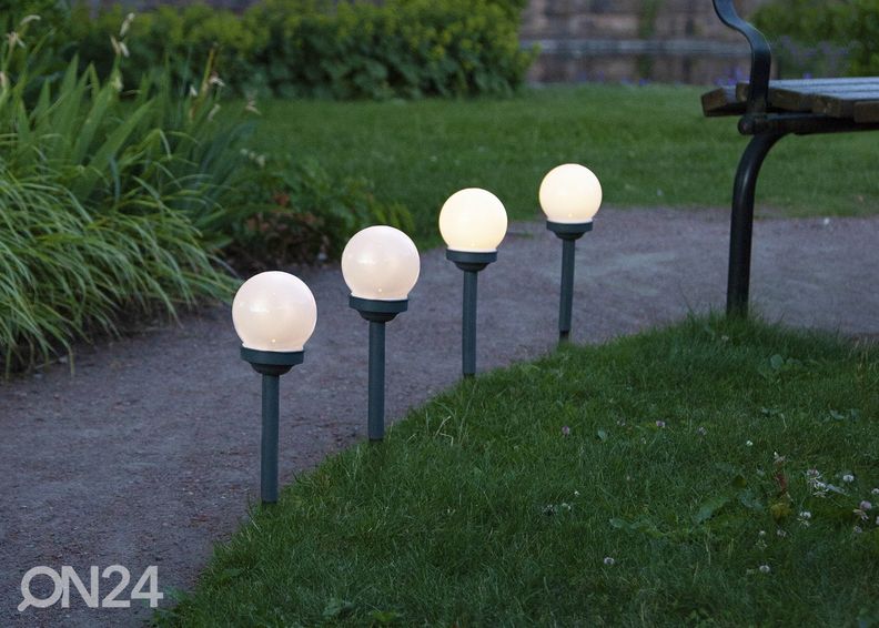 Ulkovalaisin aurinkopaneelilla Globus (4 kpl) kuvasuurennos