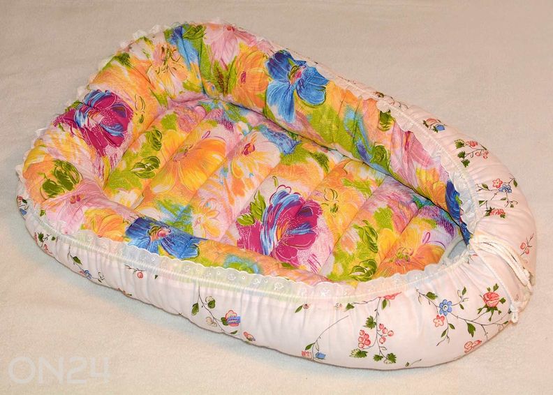 Unipesä Flower 50x85 cm kuvasuurennos