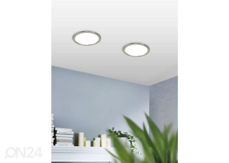 Uppovalaisin Fueva 5 kuvasuurennos