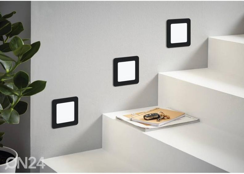 Uppovalaisin Fueva 5 kuvasuurennos