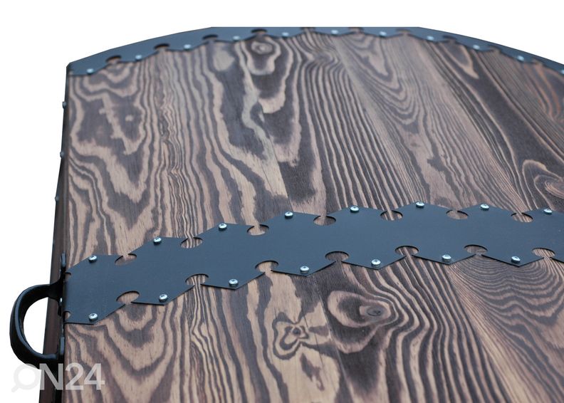 Vaatearkku massiivipuuta kuvasuurennos