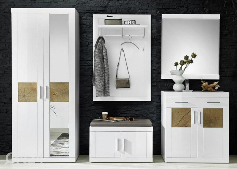 Vaatekaappi kuvasuurennos