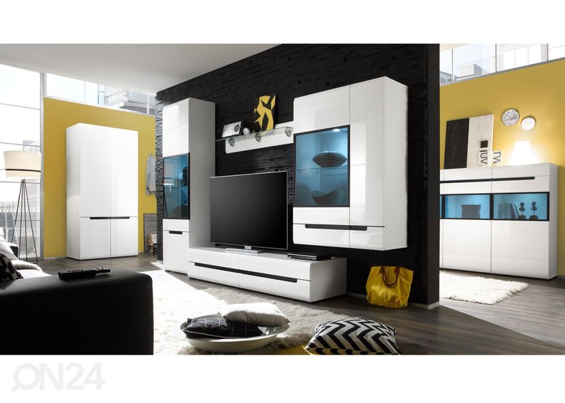 Vaatekaappi kuvasuurennos