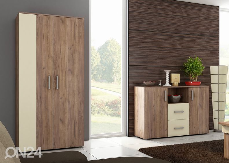 Vaatekaappi kuvasuurennos