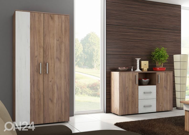 Vaatekaappi kuvasuurennos