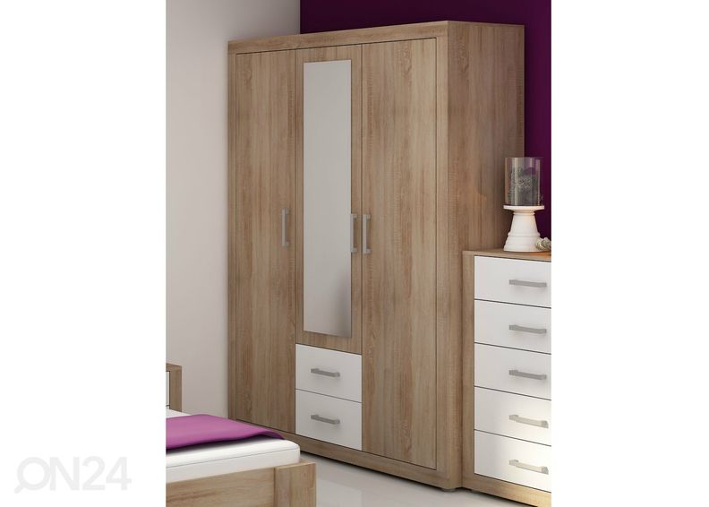 Vaatekaappi kuvasuurennos