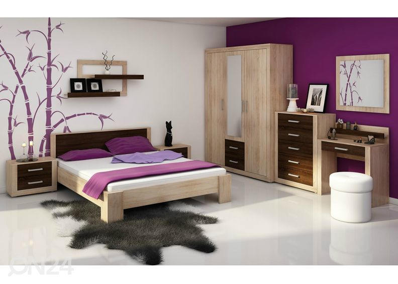 Vaatekaappi kuvasuurennos