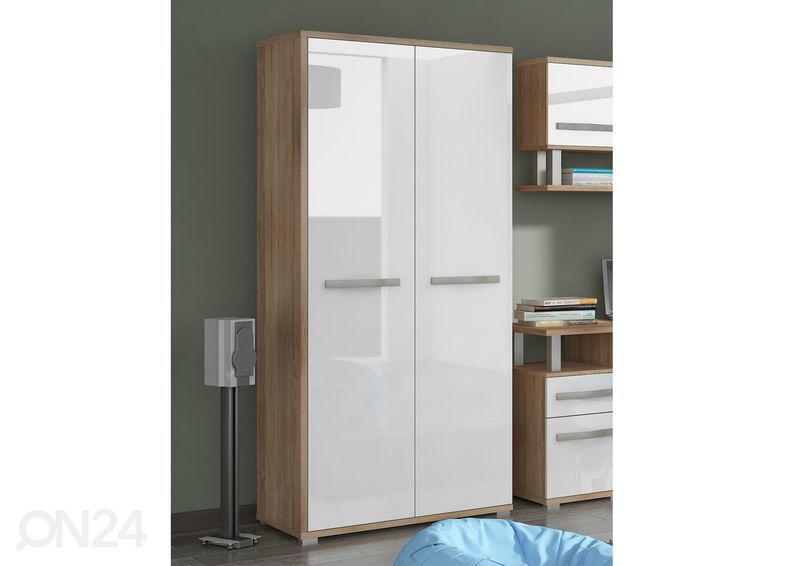 Vaatekaappi kuvasuurennos