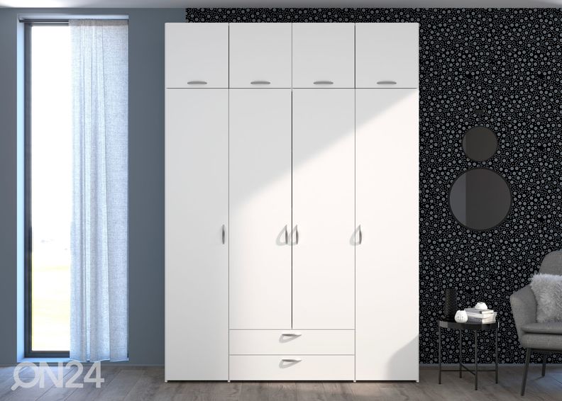 Vaatekaappi Daily kuvasuurennos