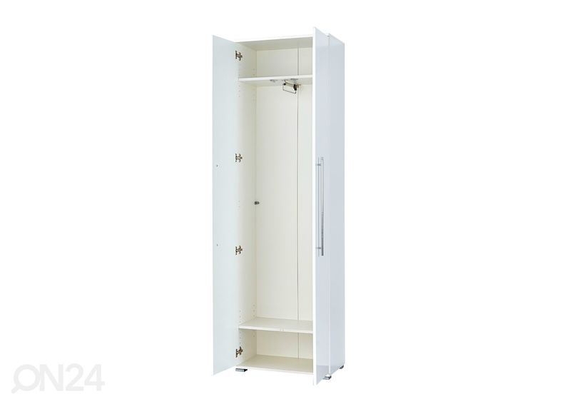 Vaatekaappi INSIDE kuvasuurennos