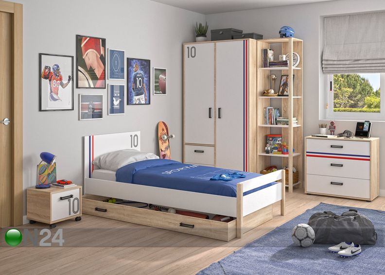 Vaatekaappi Kylian kuvasuurennos