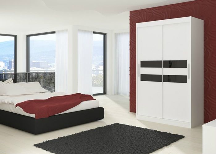 Vaatekaappi liukuovilla 150 cm kuvasuurennos