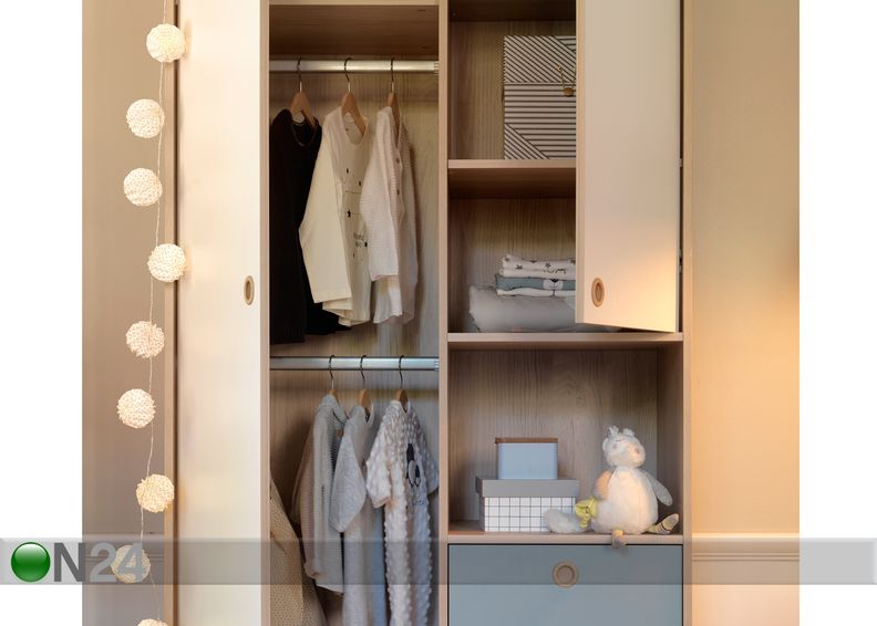 Vaatekaappi Lora kuvasuurennos