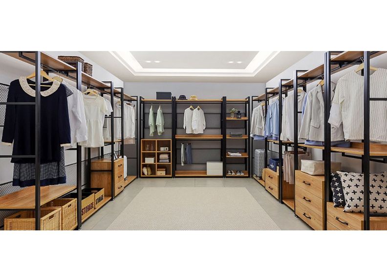 Vaatekaappijärjestelmä 80x200 cm (2 hyllyä + 2 tankoa + kenkähyllystö) kuvasuurennos