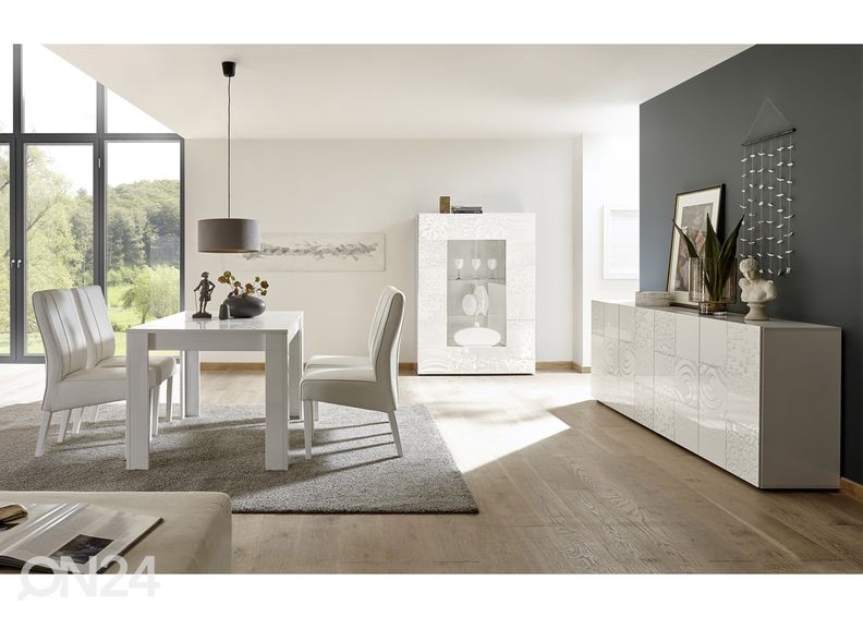 Valkoinen vitriinikaappi Miro 121 cm kuvasuurennos