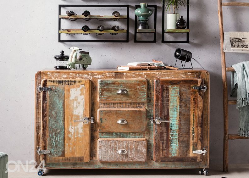 Viinipulloteline seinälle Riverboat kuvasuurennos