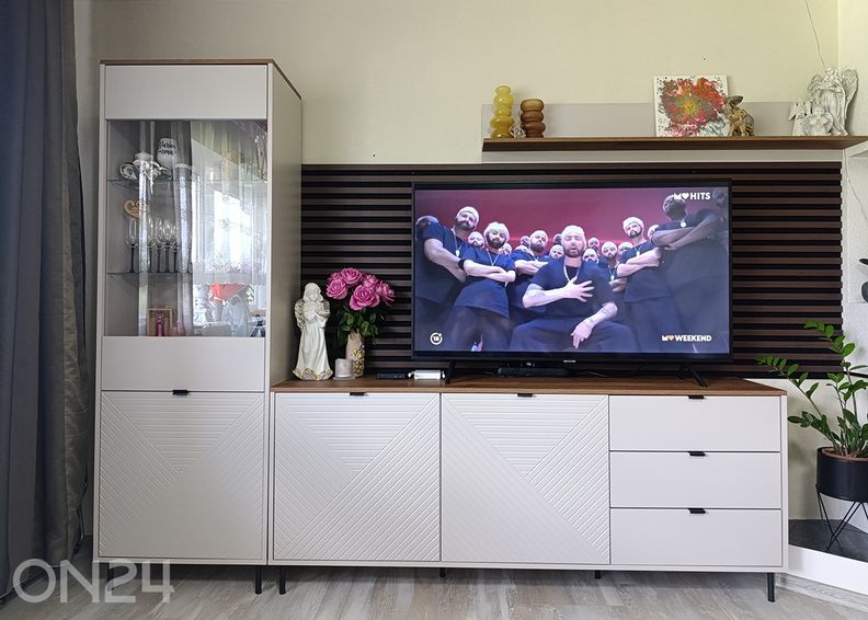 Vitriinikaappi Evo kuvasuurennos