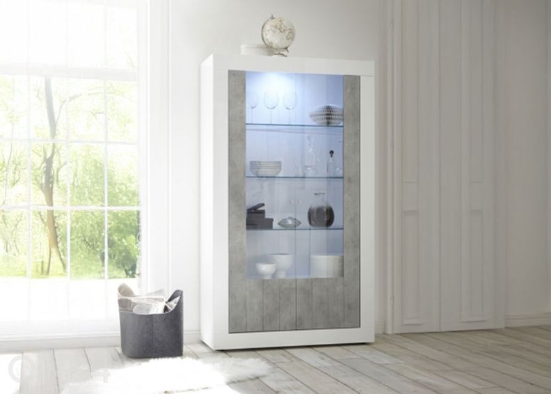 Vitriinikaappi Urbino kuvasuurennos