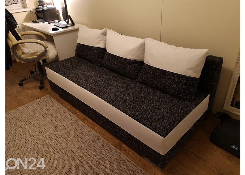 Vuodesohva vuodevaatelaatikolla kuvasuurennos