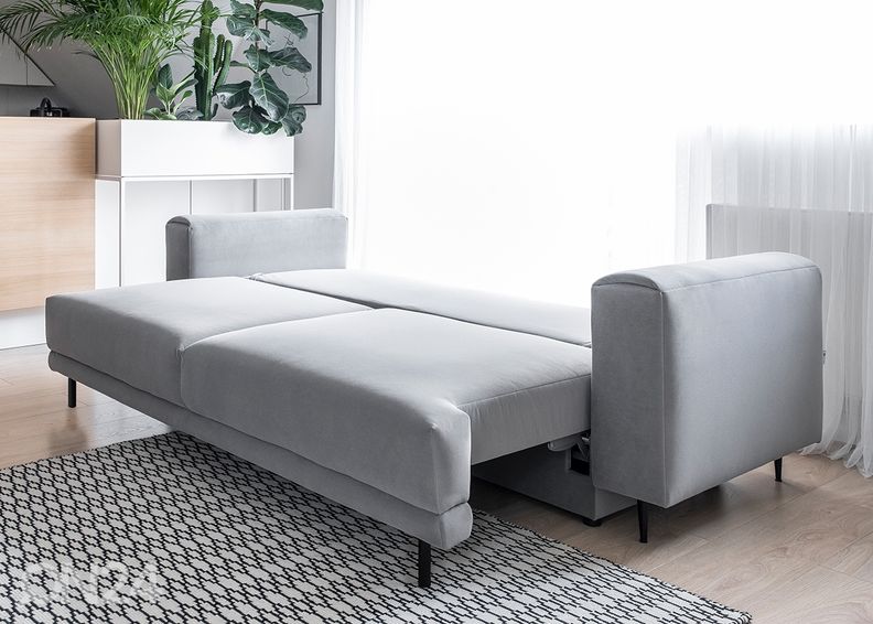 Vuodesohva vuodevaatelaatikolla kuvasuurennos