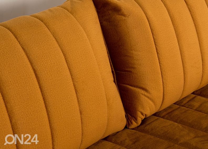 Vuodesohva vuodevaatelaatikolla kuvasuurennos