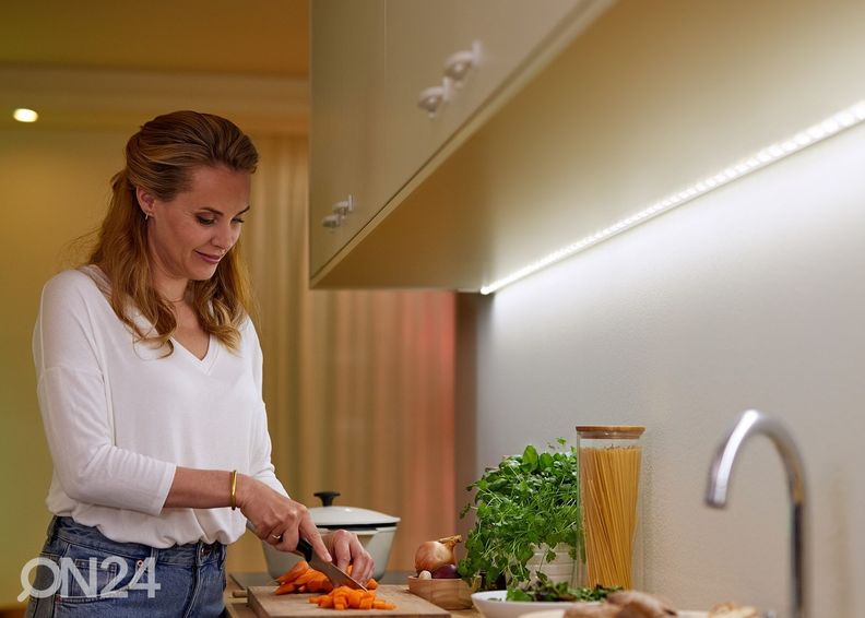 Wiz Wi-Fi LED valonauha 2 m 1600lm RGB 2200-6500K kuvasuurennos