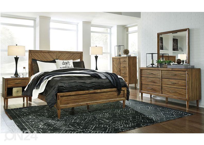 Yöpöytä kuvasuurennos