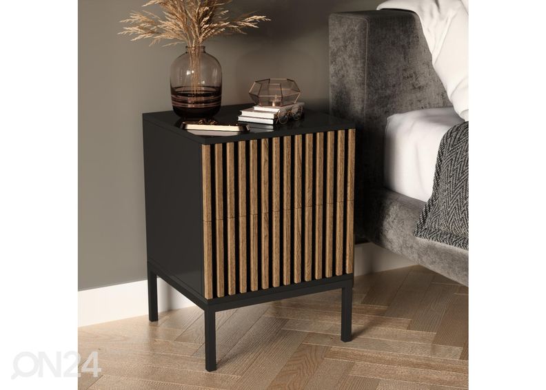 Yöpöytä 40 cm kuvasuurennos