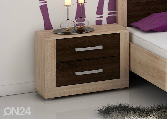 Yöpöytä kuvasuurennos