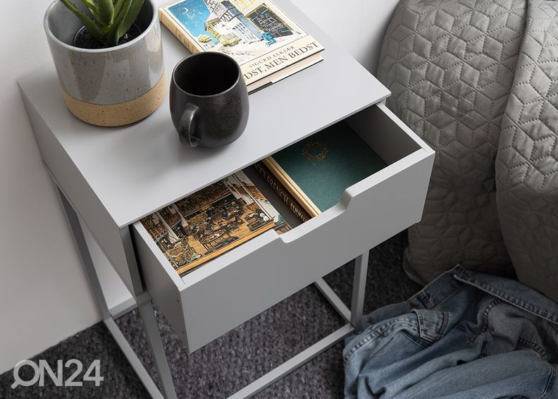 Yöpöytä Bris kuvasuurennos