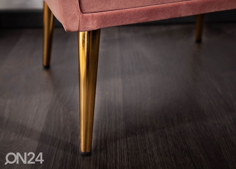 Yöpöytä Famous kuvasuurennos