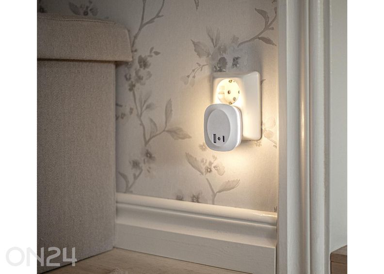 Yövalaisin USB-latauksella kuvasuurennos