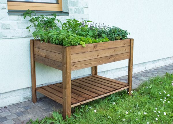 Istutuslaatikko jaloilla80x120 cm 6 lokeroa
