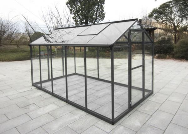Lasinen kasvihuone 4,3 m²
