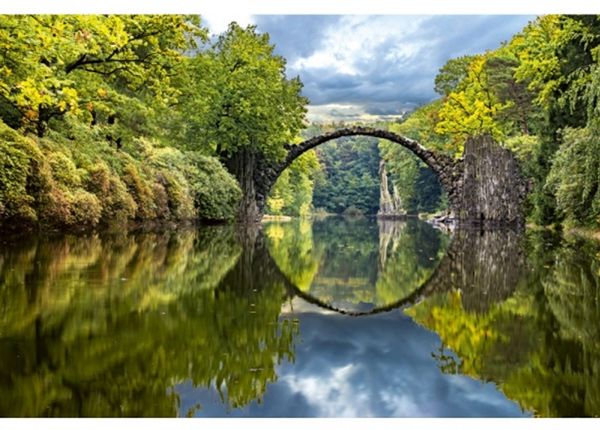 Non-woven kuvatapetti Arch bridge