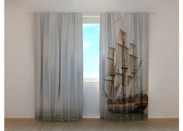 Pimennysverhot Pirate Ship at a Fog 240x220 cm