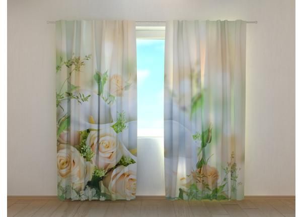 Puolipimentävä kuvaverho Bouquet of Spring Flowers 240x220 cm