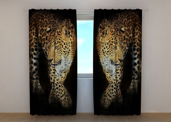 Puolipimentävä verho BEAUTIFUL JAGUAR 240x220 cm