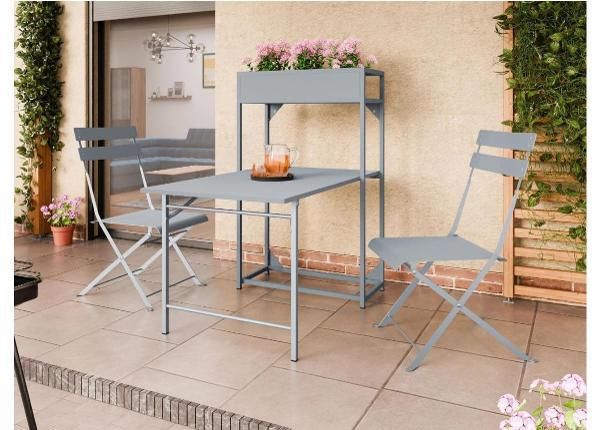 Puutarhakalusteet Doora