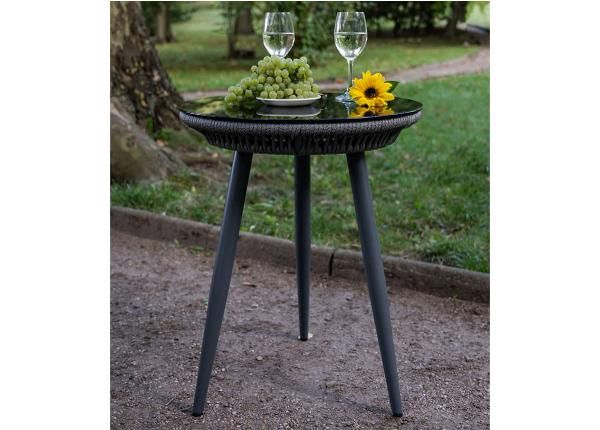 Puutarhapöytä Breve