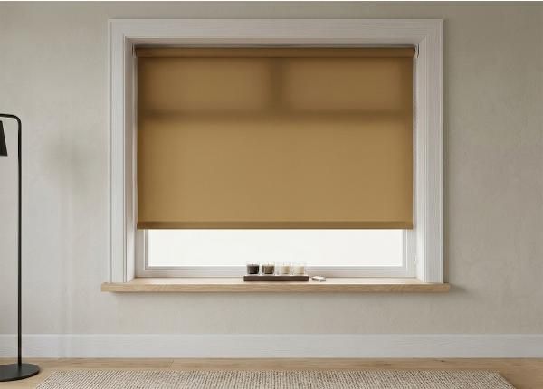 Rullaverho puolipimentävästä kankaasta