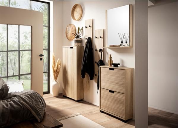 Seinänaulakko Emmik