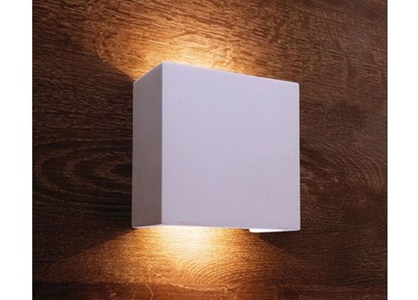 Seinävalaisin QUINTA LED