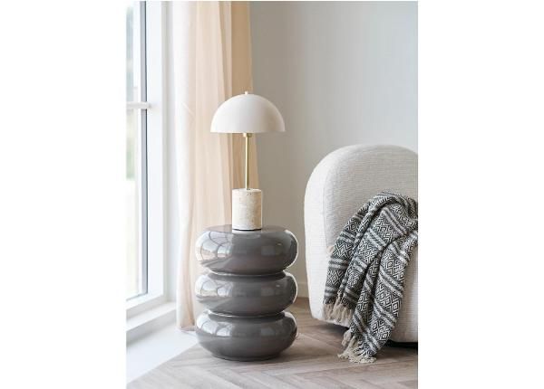 Sivupöytä Rosolina