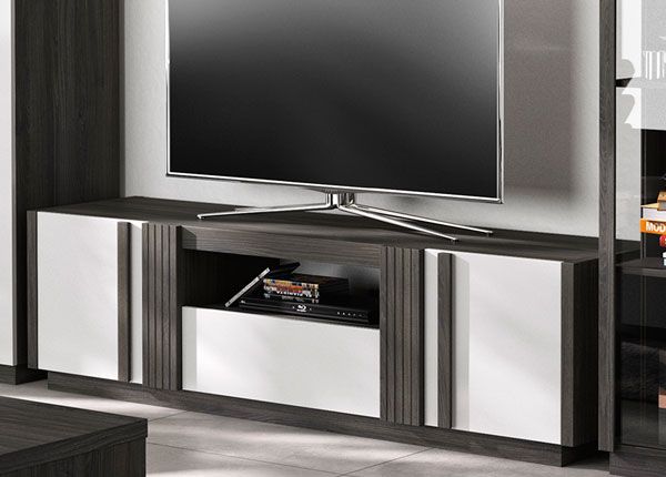 TV-taso Aston