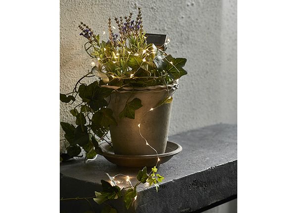 Valosarja aurinkokennolla
