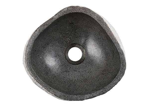 Pesuallas jokikivestä